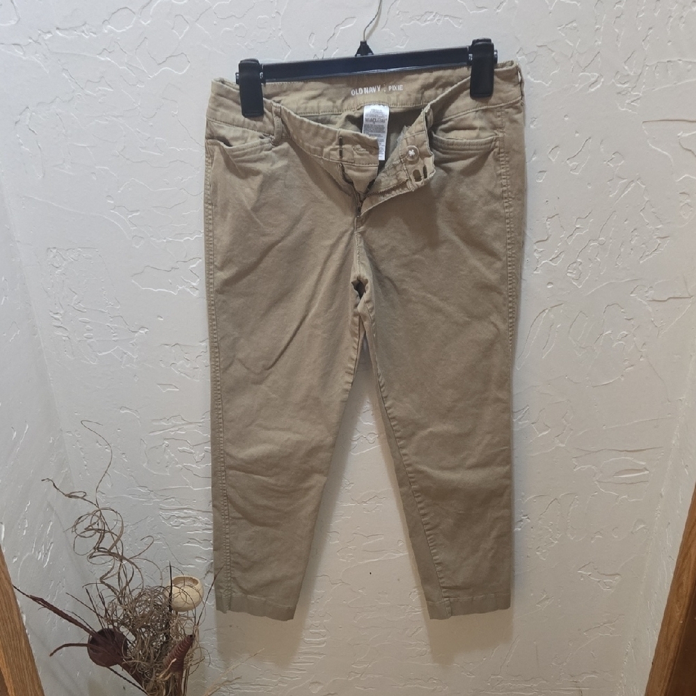 3/$10 Old Navy Pixie Tan Pants